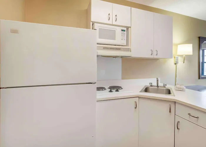 Hotel Extended America - Chicago - Woodfield Mall 2*