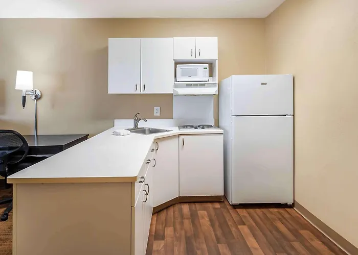 Hotel Extended America - Chicago - Woodfield Mall 2*