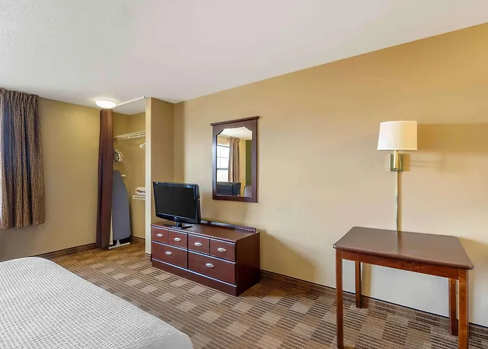Hotel Extended America - Chicago - Woodfield Mall 2*