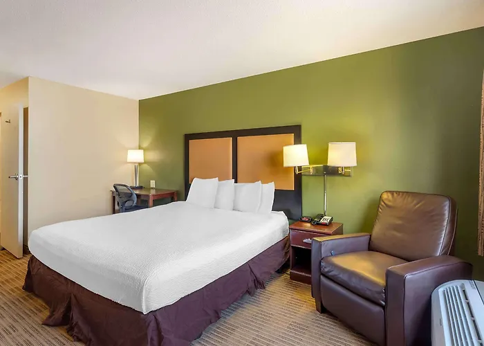 Extended America - Chicago - Woodfield Mall 2* Schaumburg
